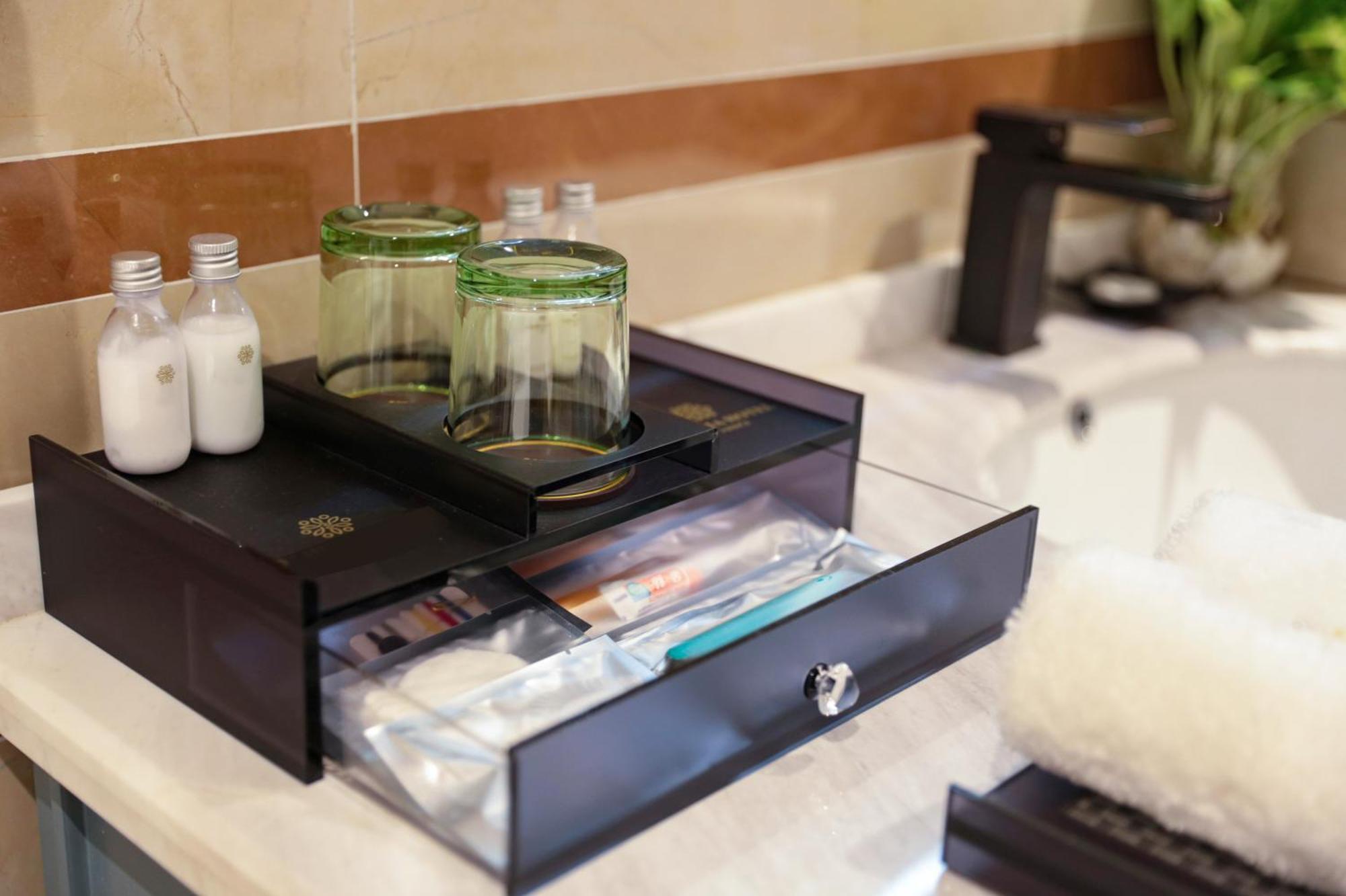 Hanoi Fiesta Central Hotel And Spa Екстериор снимка